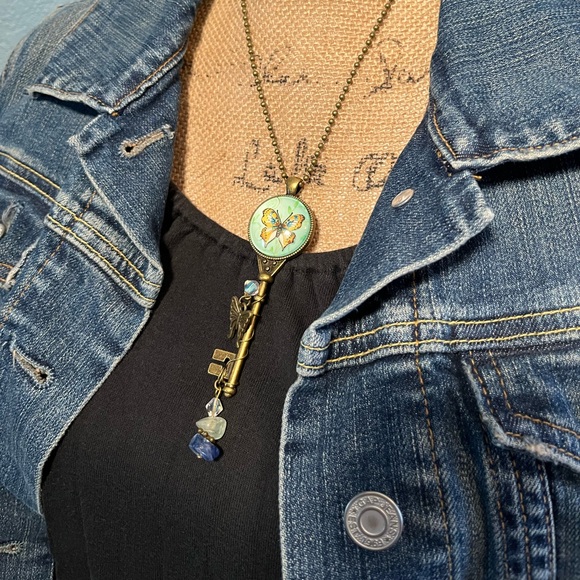 Handmade Butterfly Glass Cabochon Skeleton Key Pendant Necklace - Picture 4 of 13